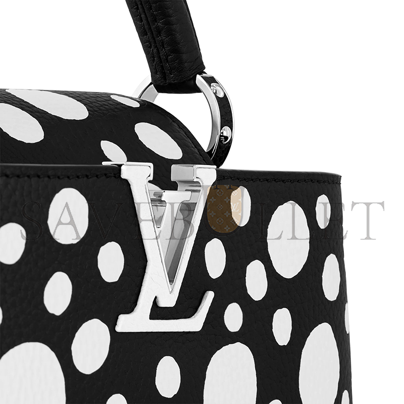 LOUIS VUITTON CAPUCINES BB M21692 (27*18*9cm)